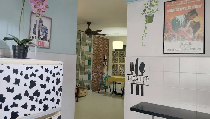 The kitchen and dining area