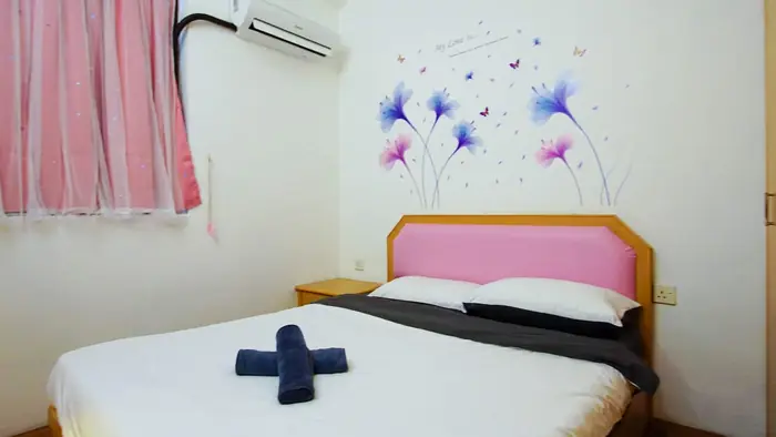 A double bedroom at Sakura Home