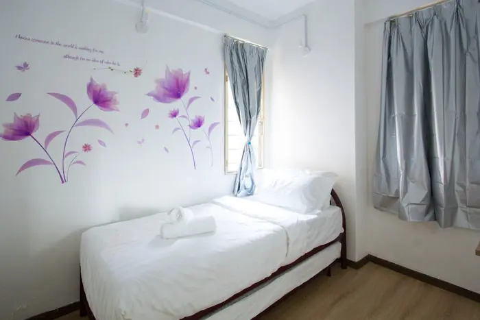 A single room at Santorini Home